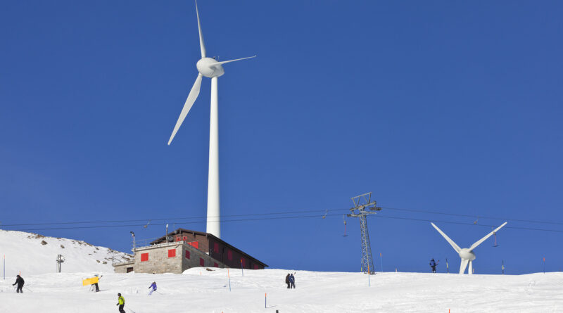 Énergies renouvelables dans les Alpes: la protection climatique en phase avec la nature?