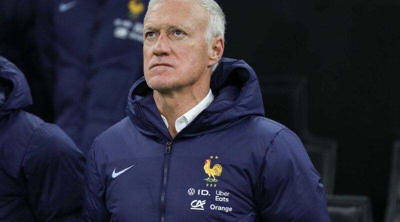 Equipe de France : Deschamps s’apprêterait à annoncer son départ de la tête des Bleus en 2026