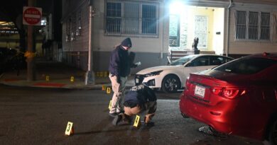 Etats-Unis : Fusillade devant un club à New York… Dix blessés et quatre suspects en fuite