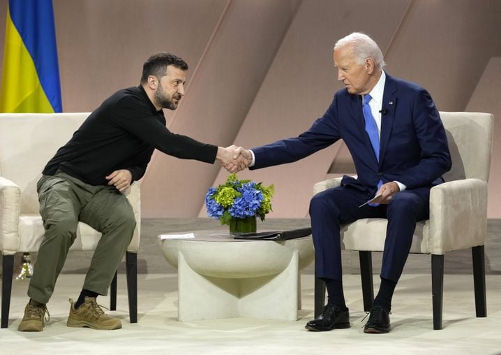 Joe Biden - ici aux côtés du président Volodymyr Zelenskyy en juillet dernier - a fédéré ses alliés Européens autour de la question de l'Ukraine.