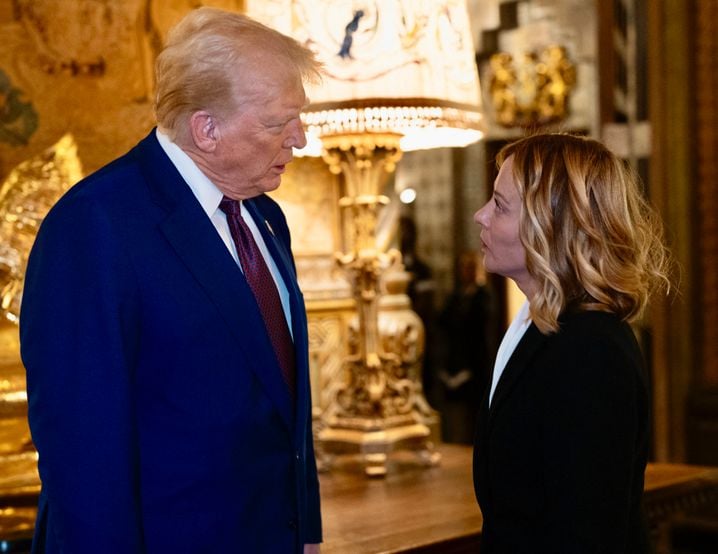 Le 47e président élu Donald Trump a reçu la première ministre italienne Giorgia Meloni le 4 janvier dernier à Mar-a-Lago en Floride.