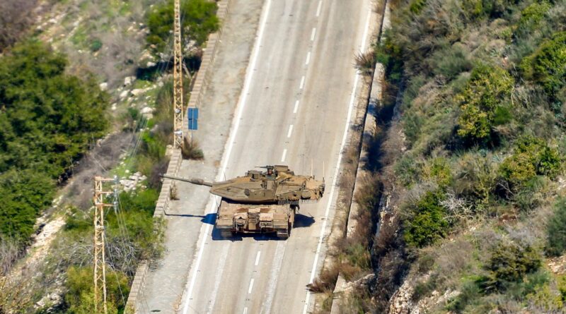 Guerre Israël-Hamas EN DIRECT : Les Libanais bravent les chars israéliens, un mort et 17 blessés...