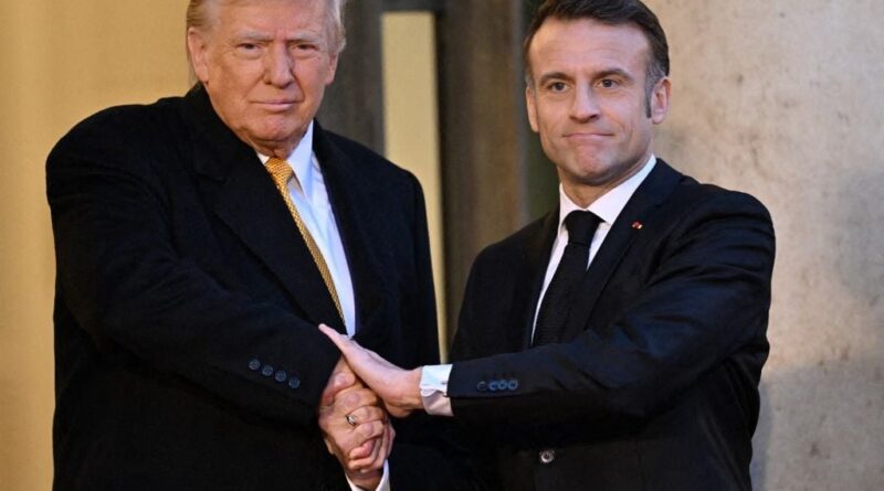 Investiture de Donald Trump : Emmanuel Macron « n’a pas intérêt à aller dans la confrontation directe »