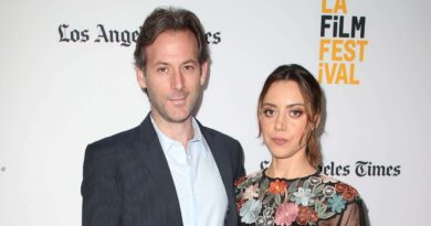 Le réalisateur Jeff Baena, mari d’Aubrey Plaza, s’est suicidé