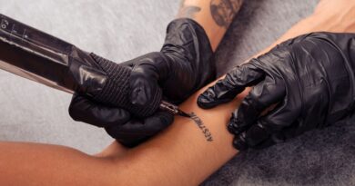 Mondial du tatouage : « Les gens sont bombardés de tatouages en ligne », en 2025 l'inspiration vient des réseaux sociaux