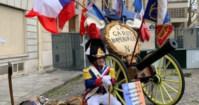 Mort de Jean-Marie Le Pen : « Tradis », crânes rasés, Dieudonné… Toutes les extrêmes droites lui rendent hommage