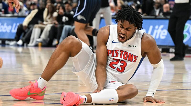 NBA : Cris de douleur, civière sur le parquet, prières… La blessure de Jaden Ivey, moment « terrible » à Détroit