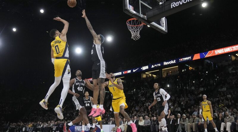 NBA Paris Games : « Comme en play-offs »… A-t-on vraiment vu des « matchs en bois » entre les Spurs et les Pacers ?