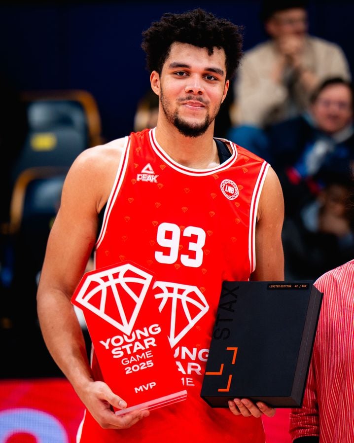 Elu MVP de ce premier Young Star Game mardi soir, l'ailier fort du Mans Noah Penda (20 ans) pourrait, tout comme Nolan Traoré, prendre la direction de la NBA l'été prochain.