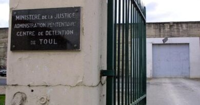 Prison : Des personnes handicapées, s’estimant privées de soin, attaquent l’Etat