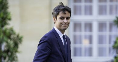 Renaissance : Après le trou d’air, Gabriel Attal dans l’espoir d’un rebond en 2025