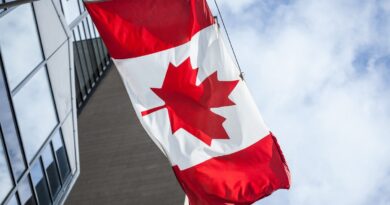 Résidence permanente : le Canada met en pause son programme de parrainage familial