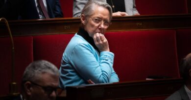 Retraites : Élisabeth Borne obligée d’annoncer elle-même la remise en chantier de sa réforme