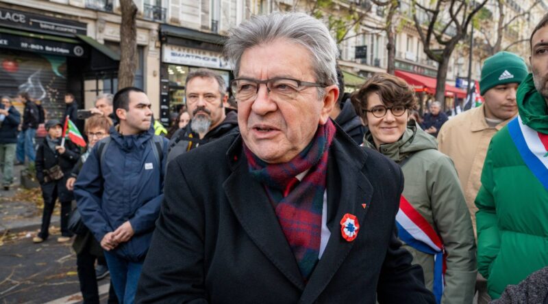 Syrie : Lecornu juge Mélenchon « irresponsable » pour ses propos après des frappes françaises contre l’EI