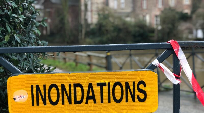 Tempête Herminia : Circulation perturbée, inondations et évacuations dans l’ouest de la France