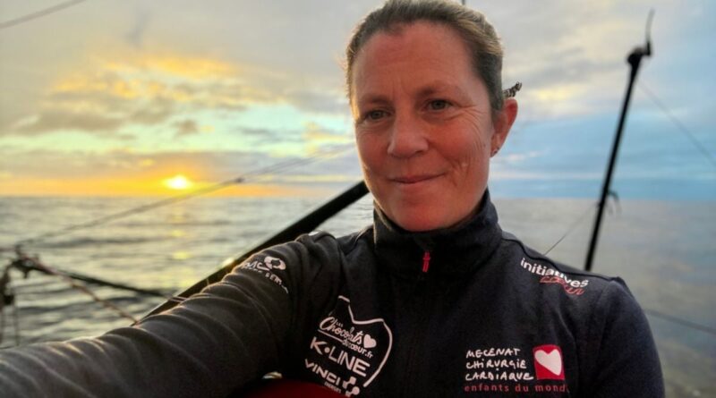 Vendée Globe 2024 : Bière fraîche, douche chaude, famille et fête… Le dernier carnet de bord de Samantha Davies