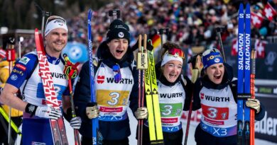 Biathlon : La France championne du monde après une course royale de Simon, Jeanmonnot, Perrot et Jacquelin... Revivez le relais mixte avec nous…