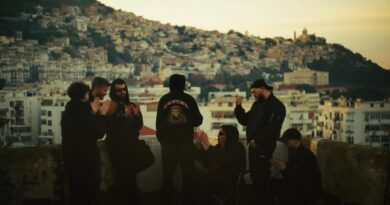 Clip « HÉLAS » – TIF : 48 heures pour organiser un concert légendaire à Alger !