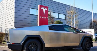 Etats-Unis : Le département d’État suspend un contrat géant d’achat de Tesla blindées