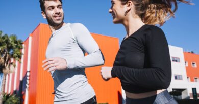 L’appli de running Strava est-elle vraiment en train de devenir le « Tinder des sportifs » ?