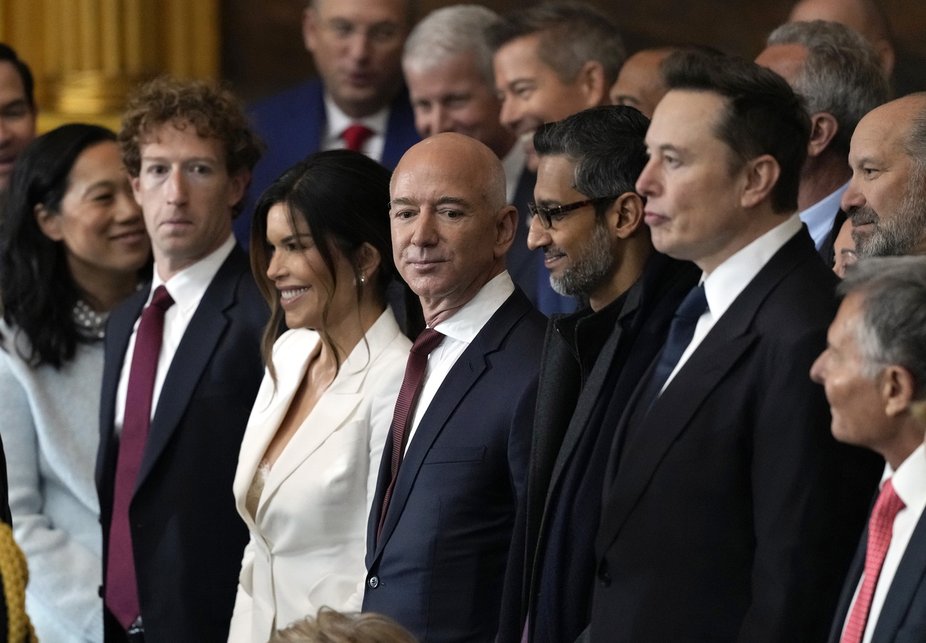 Mark Zuckerberg et d'autres dirigeants lors de l'investiture de Donald Trump