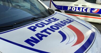 Nord : Un élève policier fonce en voiture dans la foule devant un bar dont il s’est fait refouler