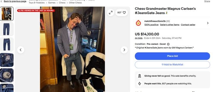 Le jeans de la discorde porté par Magnus Carlsen lors des championnats du monde d'échecs 2024 a été mis aux enchères