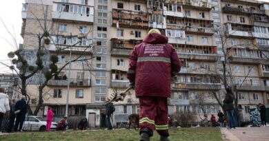 Guerre en Ukraine : Les discussions sur une trêve vont s’ouvrir à Riyad, Kiev bombardée dans la nuit