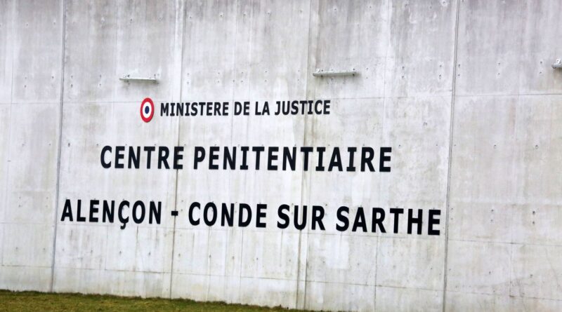 Mutineries, agressions, prises d’otages… Les deux prisons à narcos choisies par Darmanin ont un passé bien chargé