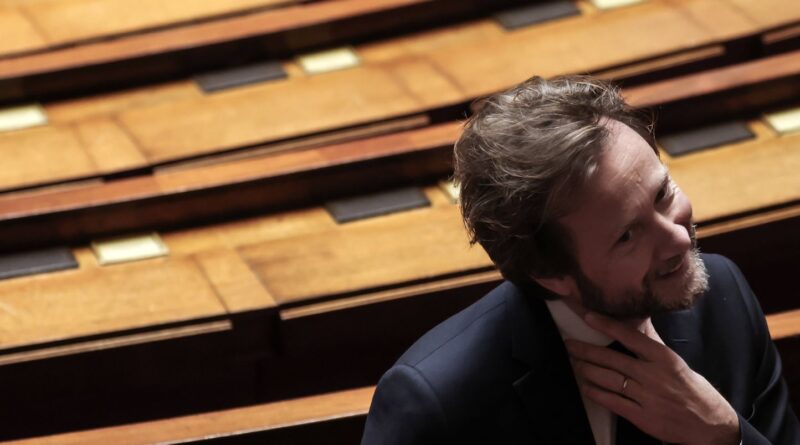 Parti socialiste : Le chef des députés PS Boris Vallaud candidat à la succession d’Olivier Faure