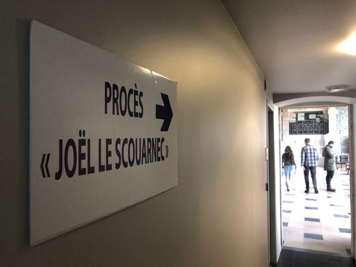 Le procès de Joël Le Scouarnec se tient depuis le 24 février devant la cour criminelle du Morbihan, à Vannes. Il devrait durer quatre mois.