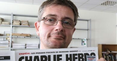 « Charlie Hebdo » et la famille de Charb demandent l'entrée de Charb au Panthéon.