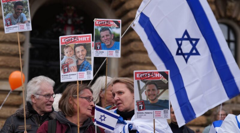 Guerre Israël-Hamas : Le Hamas appelle l'attaque du 7 octobre « réponse historique ».