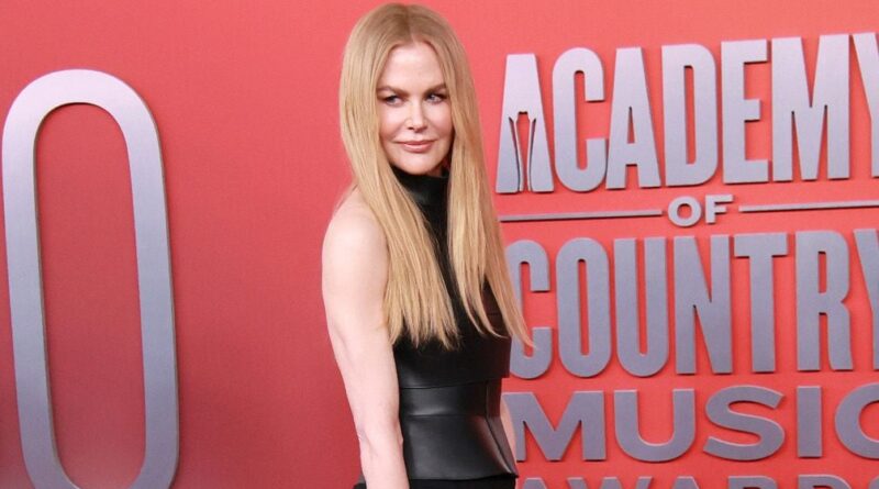 Nicole Kidman réagit à l'annonce de son divorce, Kim Kardashian commente la Fashion Week.