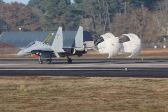 Armée : Le Soukhoï-30MK1 ne passe pas inaperçu à Mont-de-Marsan