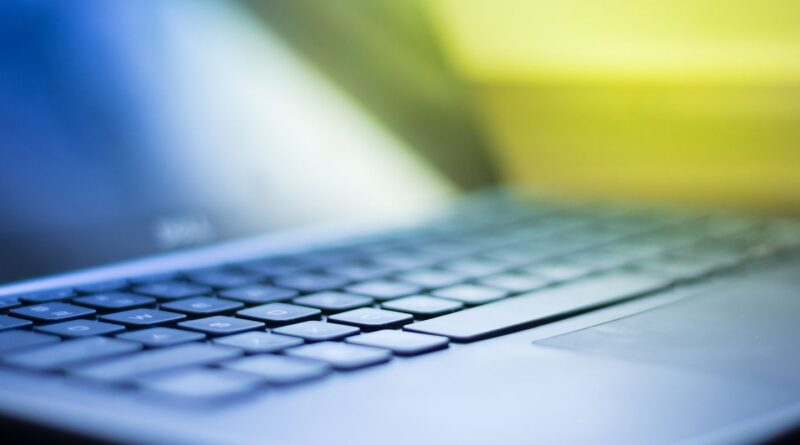 Arnaques : Attention aux faux collectifs en ligne pour les crises.