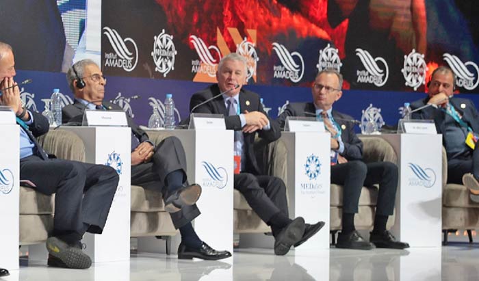 Au Forum MEDays, Amr Moussa salue la vision de SM le Roi pour la paix au Moyen-Orient.