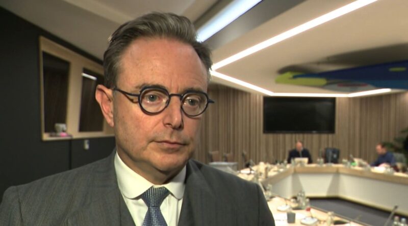 "Bart De Wever sur l'accord budgétaire : 'Je n'ai même pas pensé aux grèves.'"