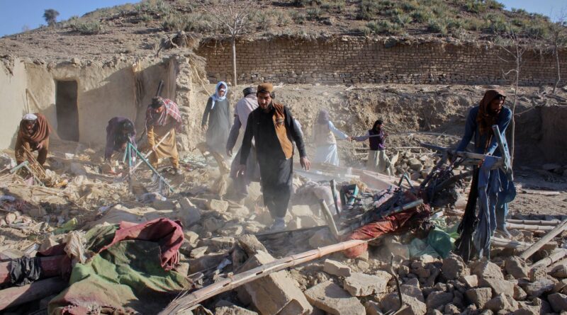 Bombardements meurtriers : le conflit entre Pakistan et Afghanistan expliqué