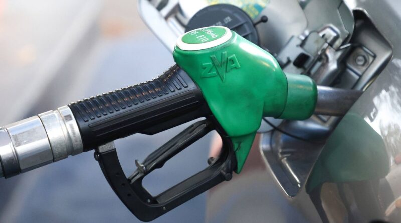 Budget 2026 : Niche fiscale et bilan environnemental des biocarburants B100 et E85