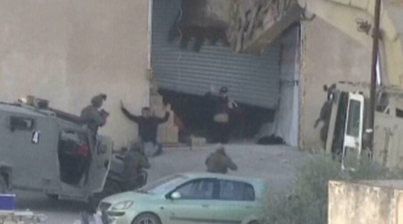 Cisjordanie : Enquête sur l'exécution sommaire de deux Palestiniens.