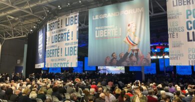 Covid, baisses de dotations et violences : les maires jugent leur « mandat le plus difficile »