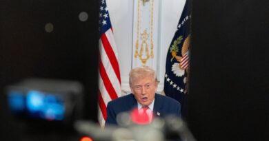 Donald Trump gracie l'ex-président du Honduras, condamné pour trafic de drogue.