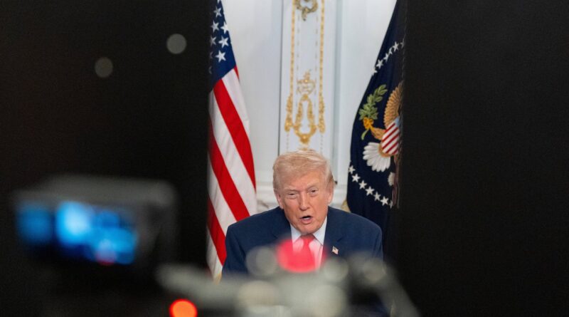 Donald Trump gracie l'ex-président du Honduras, condamné pour trafic de drogue.