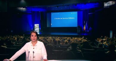 Emmanuel Macron pourrait annoncer le retour du service militaire.