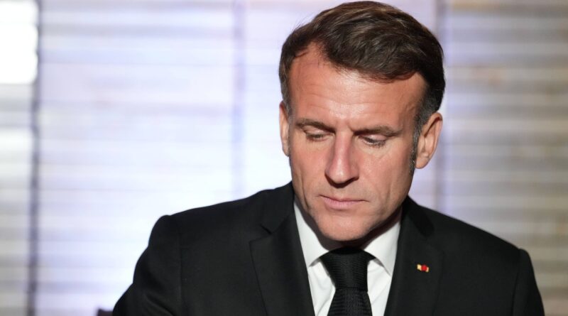 Emmanuel Macron souhaite « la paix, mais pas une capitulation » pour l'Ukraine
