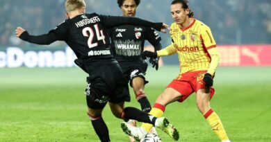 EN DIRECT RC Lens - Strasbourg : Thauvin ne parvient pas à marquer à Bollaert...