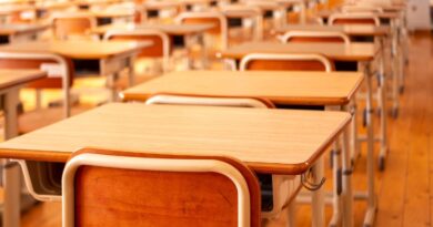 États-Unis : Enseignante de l'année licenciée pour violences sur son fils