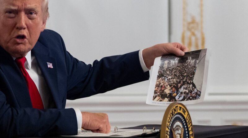 États-Unis : Trump interpelle une journaliste en demandant « Êtes-vous stupide ? »