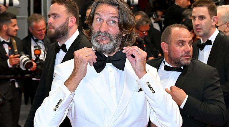 Frédéric Beigbeder ne cesse de critiquer Lena Situations : « Aussi nul »